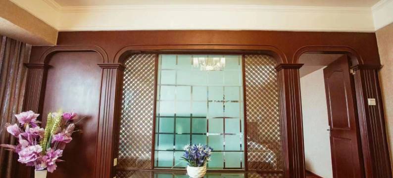 洛阳新旋宫旅游酒店(万达广场周王城广场地铁站店)图片