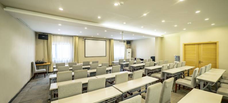 汉庭酒店(青岛城阳正阳中路地铁站店)图片