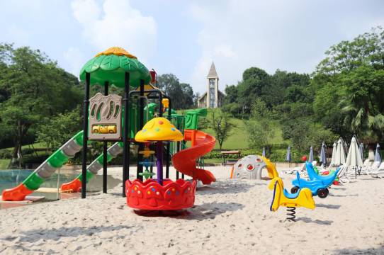 成都保利公园皇冠假日酒店(熊猫基地店)图片