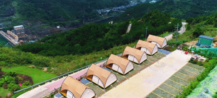 大化岩滩摘星营地民宿(美女峰店)图片