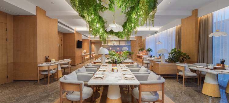 锦江旗下荟语酒店(长沙月亮岛罐子岭地铁站店)图片