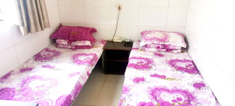 白山聚友旅店图片