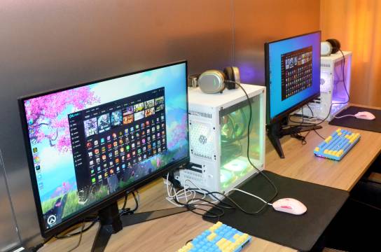 张掖麦田电竞酒店(张掖西站店)