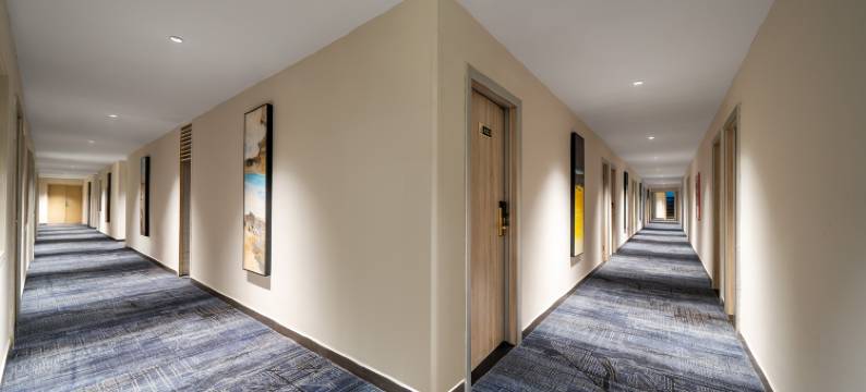 八号连锁酒店(深圳华强北店)图片