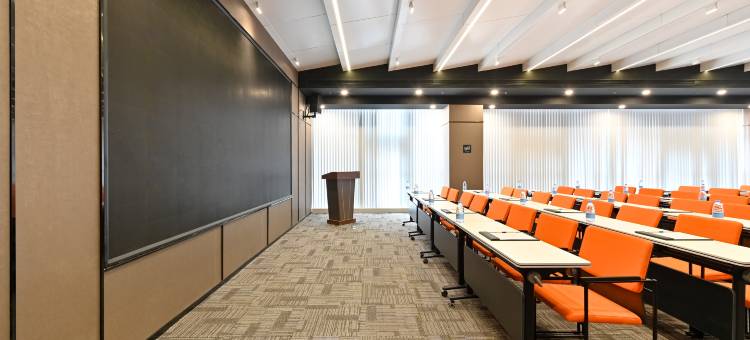 秦皇岛火车站北港大街亚朵酒店图片