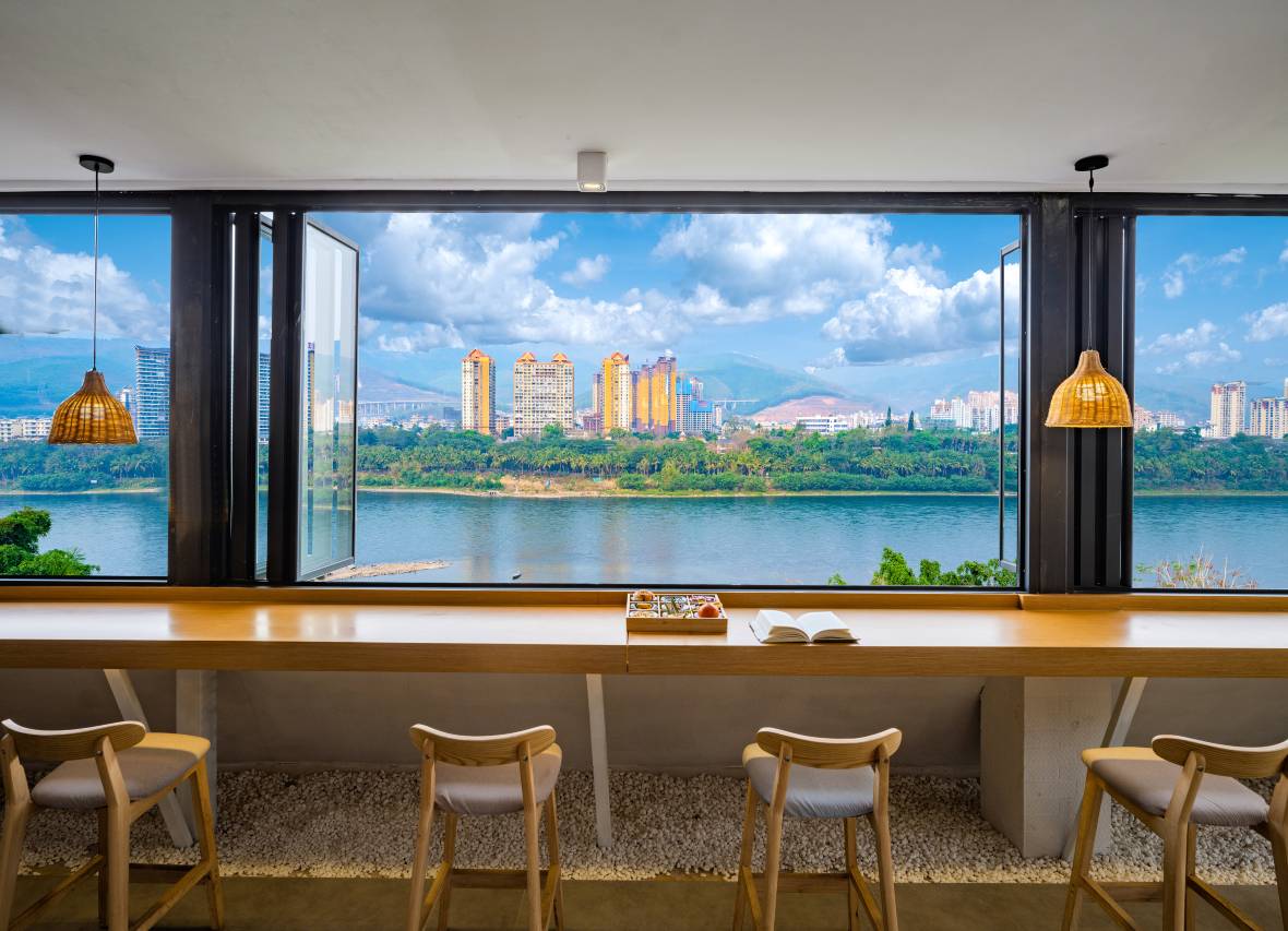 云隐·日出江景酒店(西双版纳景洪澜沧江滨江大道店)图片