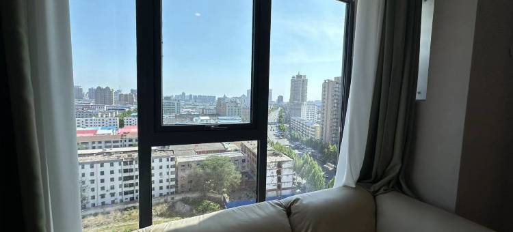 鹭岛轻奢酒店(商丘中环广场高铁火车站店)图片