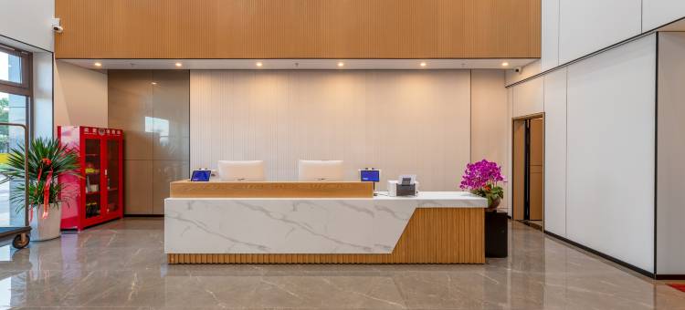 昭润大酒店(天马湖公园店)图片