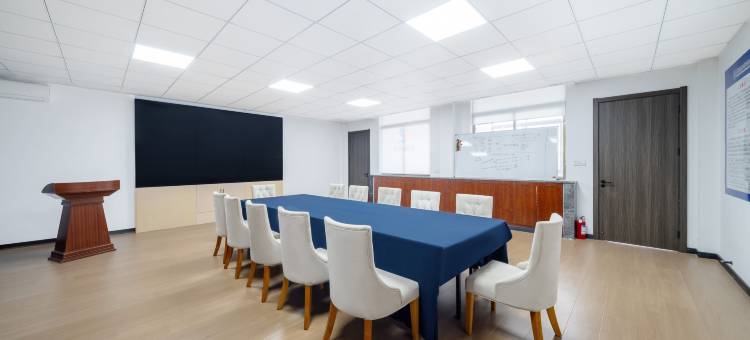 朝阳国际大酒店(东台八佰伴店)图片