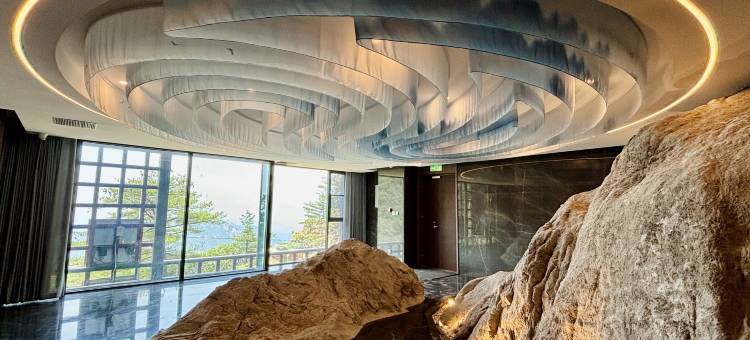 老君山吾千言图片