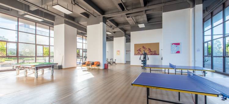 亚特兰臻品酒店公寓(中山站火炬软件园店)图片