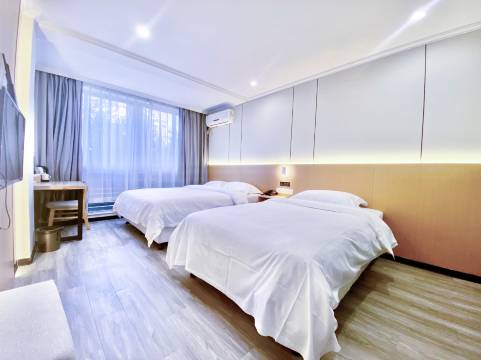 泊利轻居酒店(北仑港区店)