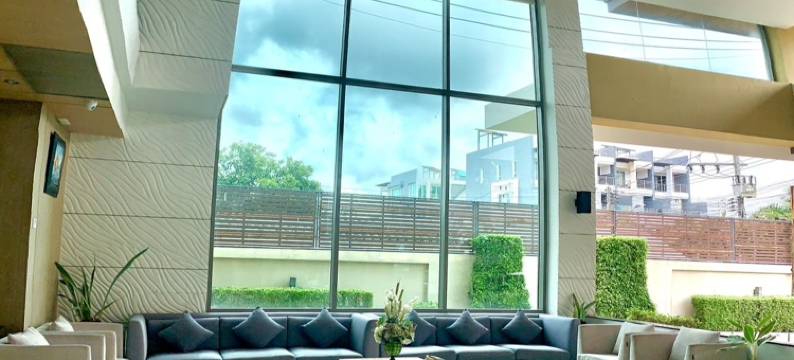 普吉岛阿夸度假村 - 靠近海滩和查龙码头(Aqua Resort Phuket - Near Beach and Chalong Pier)图片