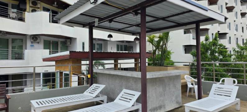 乔木提恩广场公寓酒店(Jomtien Plaza Residence)图片