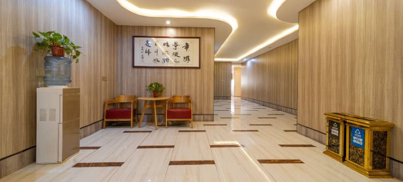 都市118精选酒店(西安凤城五路地铁站店)图片