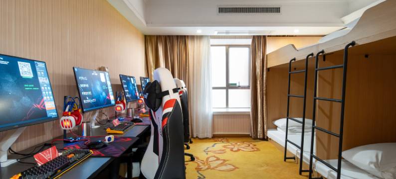 VES电竞酒店(梧州南宁百货高铁南站店)图片