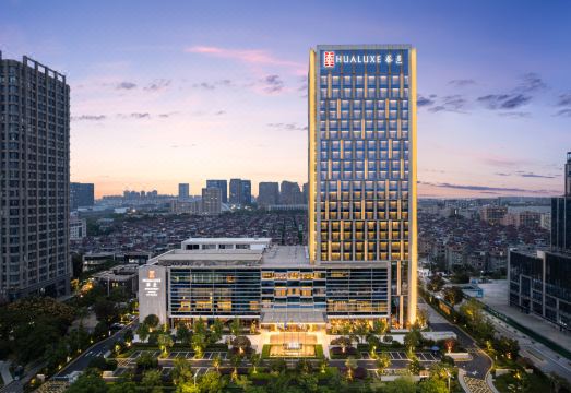 海宁华邑酒店外景图