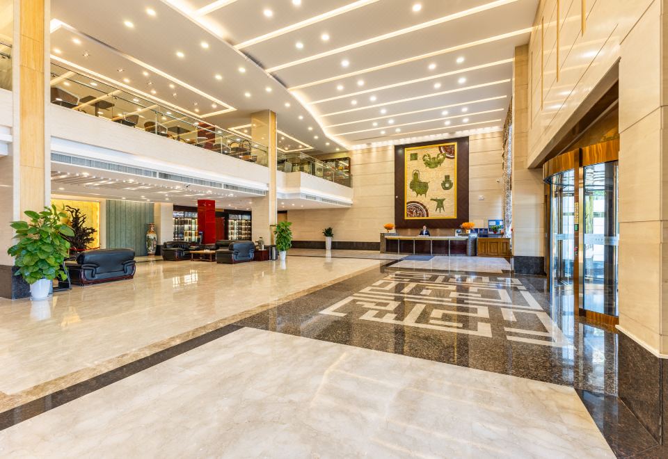  Hotel Overview