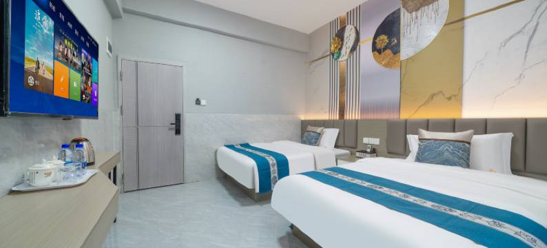 轻奢美宿(惠东高级中学店)图片