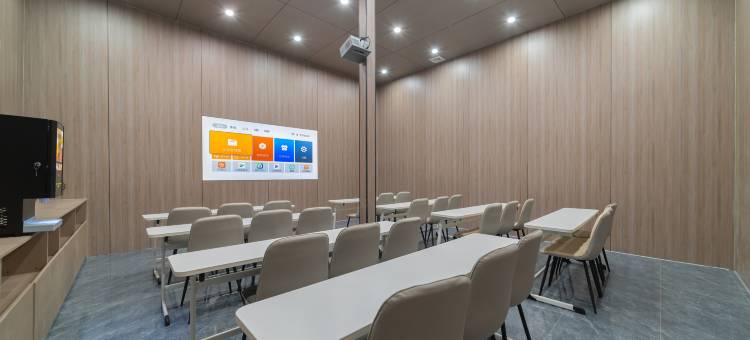 IN国际酒店(惠东华侨城天虹广场店)图片