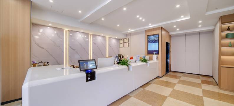 回禾奢香大酒店(毕节市第一人民医院清毕路商业步行街店)图片