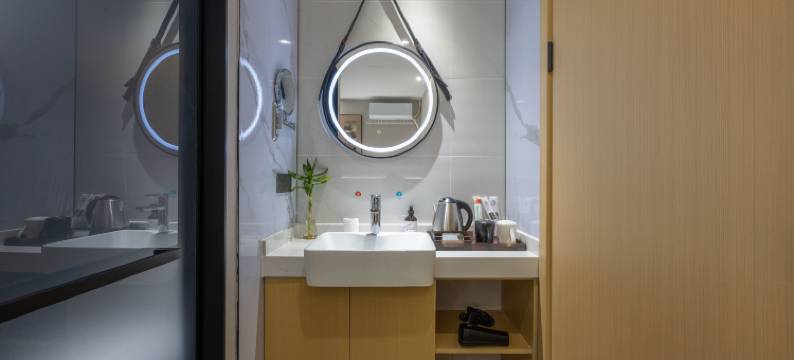 南苑e家酒店(宁波北仑环球经贸大厦店)图片