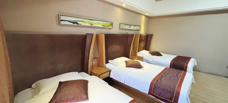 隆翔商务酒店(银川建发店)图片