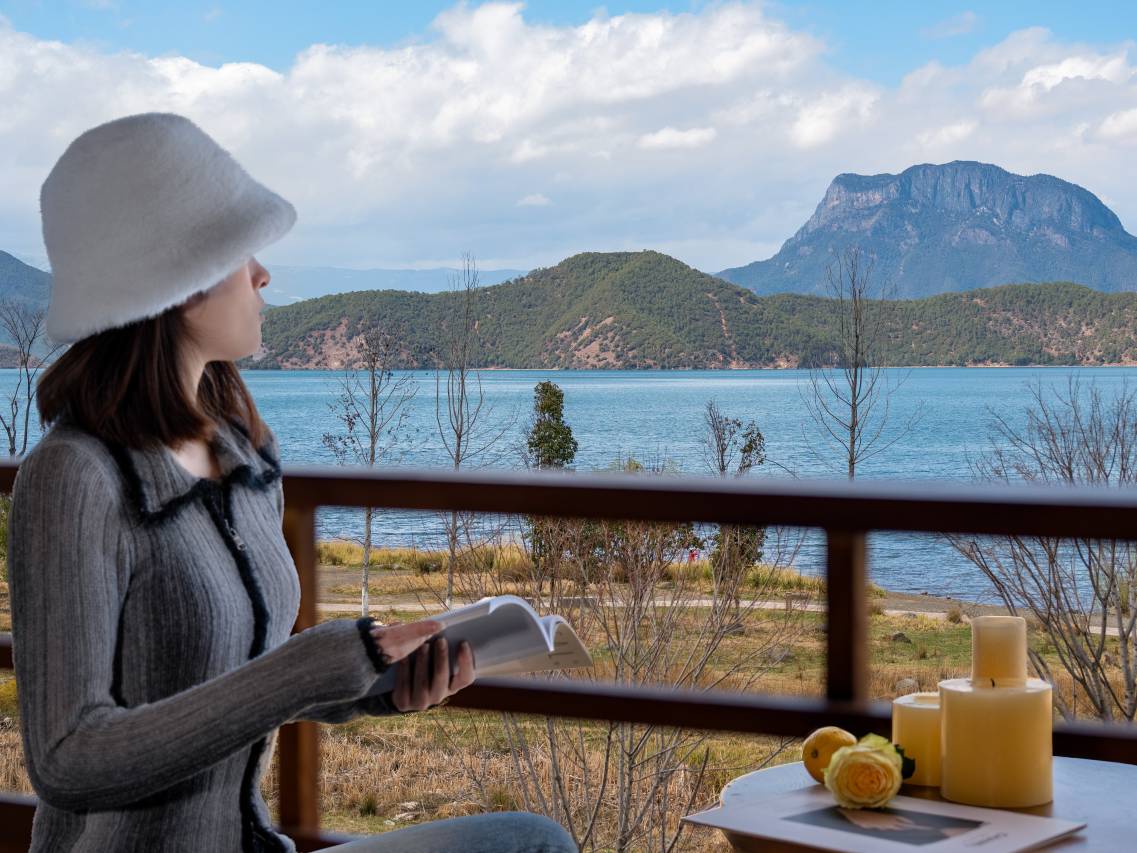 汀渺｜全视野格姆女神湖景度假酒店(泸沽湖蒗放码头店)图片