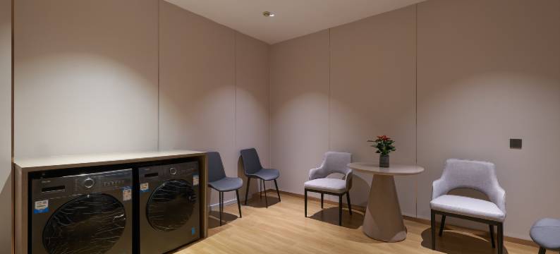 西岸智享酒店(漳州长泰凯悦广场店)图片