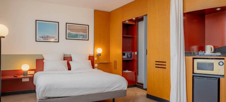 B＆B酒店 加来欧洲城终端4星级(B&B Hotel Calais Terminal Cité Europe 4 étoiles)图片