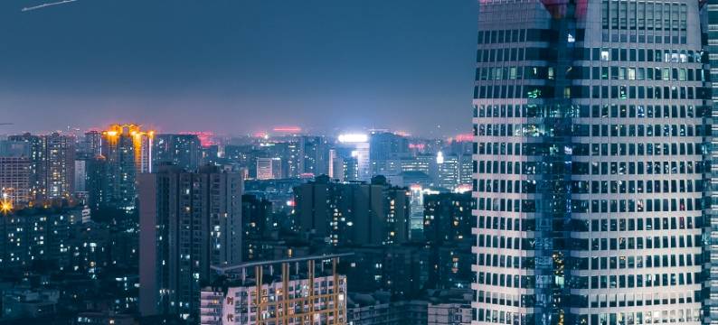 云游高端LOFT酒店公寓(九眼桥店)图片