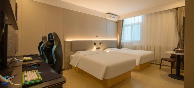 雷神电竞酒店(迎春大街烟台大学店)图片