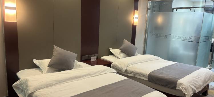 张家口金凤大厦酒店(河北北方学院附属第一医院店)图片