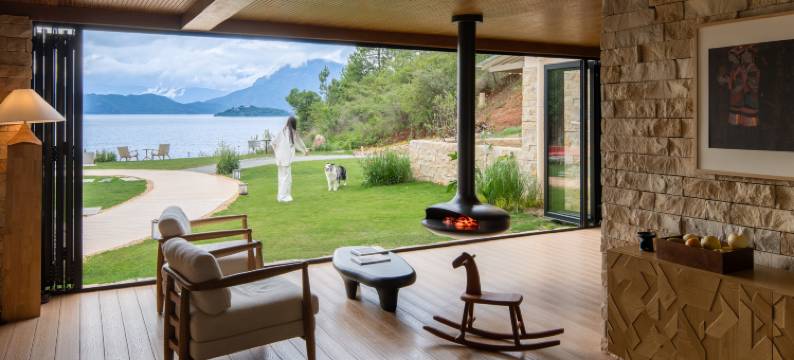 泸沽湖漫尘度假酒店图片