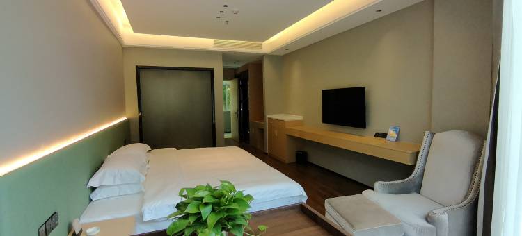 崇义林业科技培训中心(阳明山森林公园店)图片