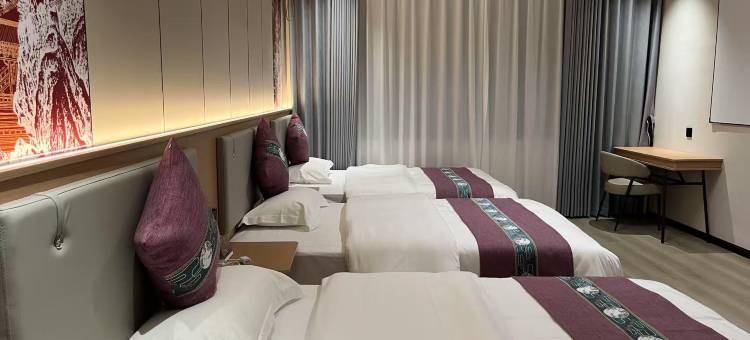 镇康华盛商务宾馆图片