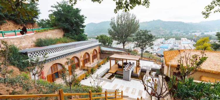 延安兀里红谣窑洞酒店图片