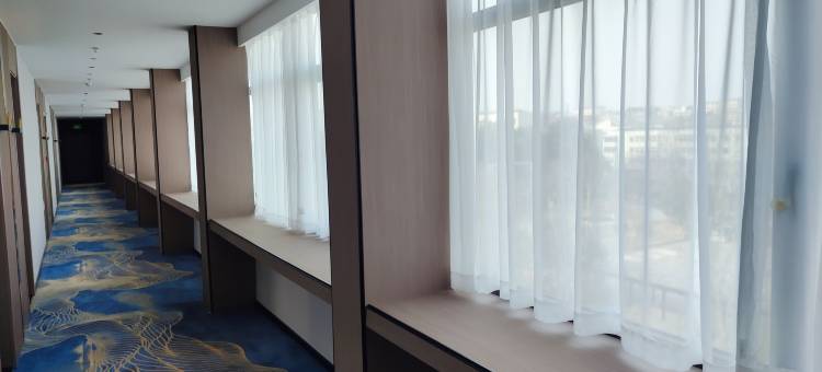 桑尼贝尔连锁酒店(舞钢鑫源广场店)图片