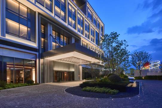 上海缤纷里希尔顿嘉悦里酒店