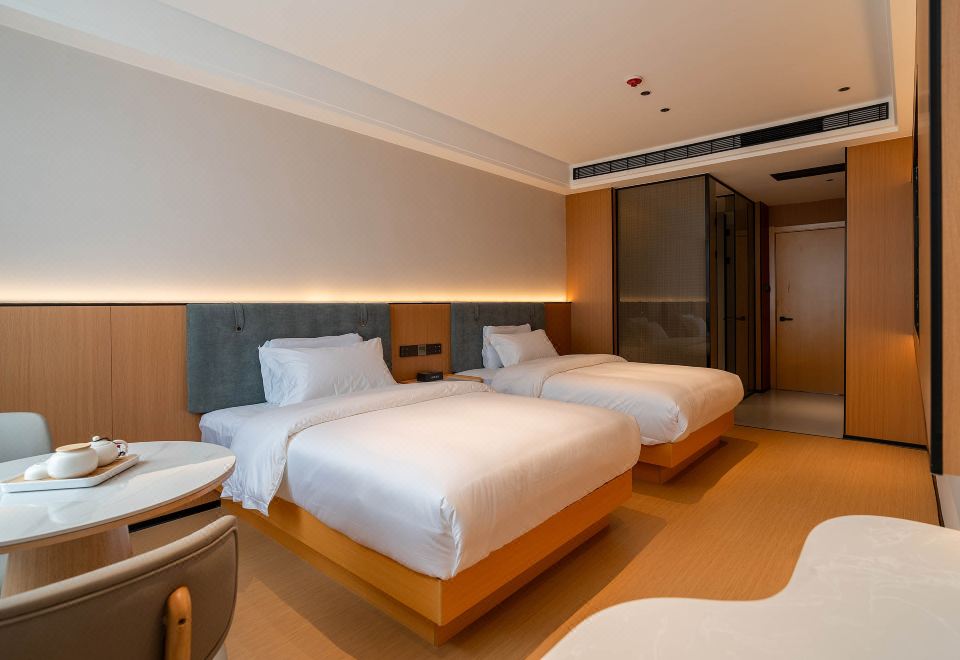 Zhenkang Jindu Hotel Over view