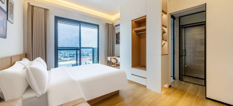 理想天地服务式公寓(潮州财富中心人民广场店)图片