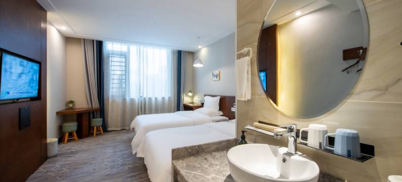 凯里馨实尚酒店(凯里市区万达广场店)图片