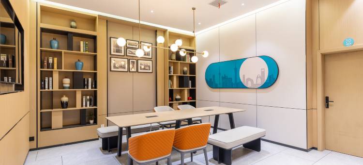 富华精品酒店(孝感东站城站路店)图片