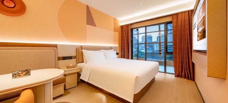 桔子酒店(自贡华商国际城店)图片