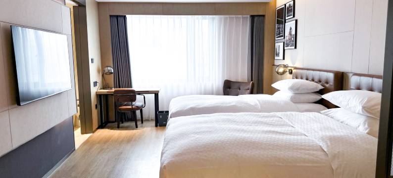 哈尔滨中央大街福朋喜来登酒店(城市中心火车站店)图片