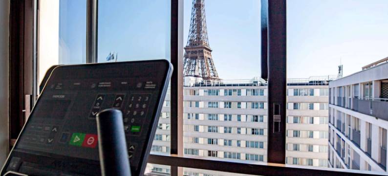 巴黎中心埃菲尔铁塔美居酒店(5分钟可达埃菲尔铁塔和塞纳河畔)(Mercure Paris Centre Tour Eiffel)图片