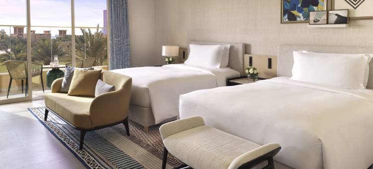 阿尔哈姆海滩索菲特度假酒店(Sofitel Al Hamra Beach Resort)图片
