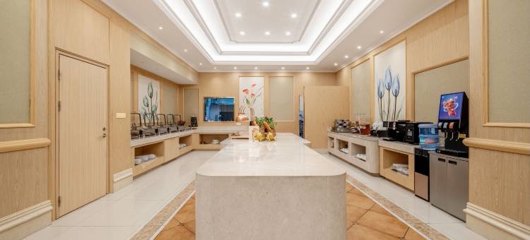 潮漫酒店(常州科教城武进站店)图片