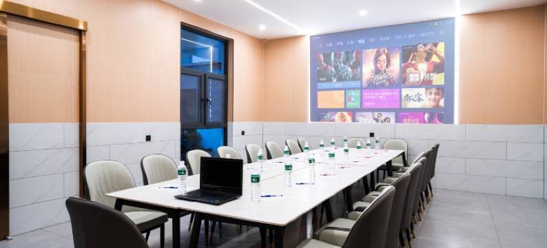 大理集盛智能酒店(高铁站店)图片