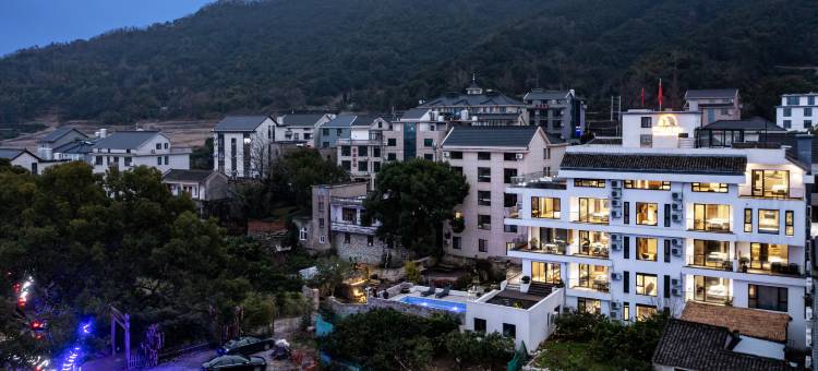 微泮·灵岩山居星选轻奢美宿图片